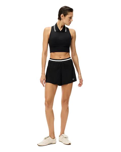 Спортивный топ с молнией на груди