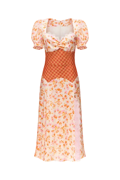 Платье с рукавом-фонариком и баской