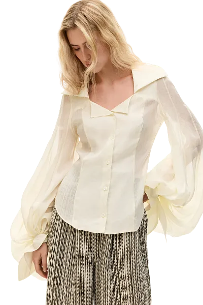 Рубашка с пышными рукавами