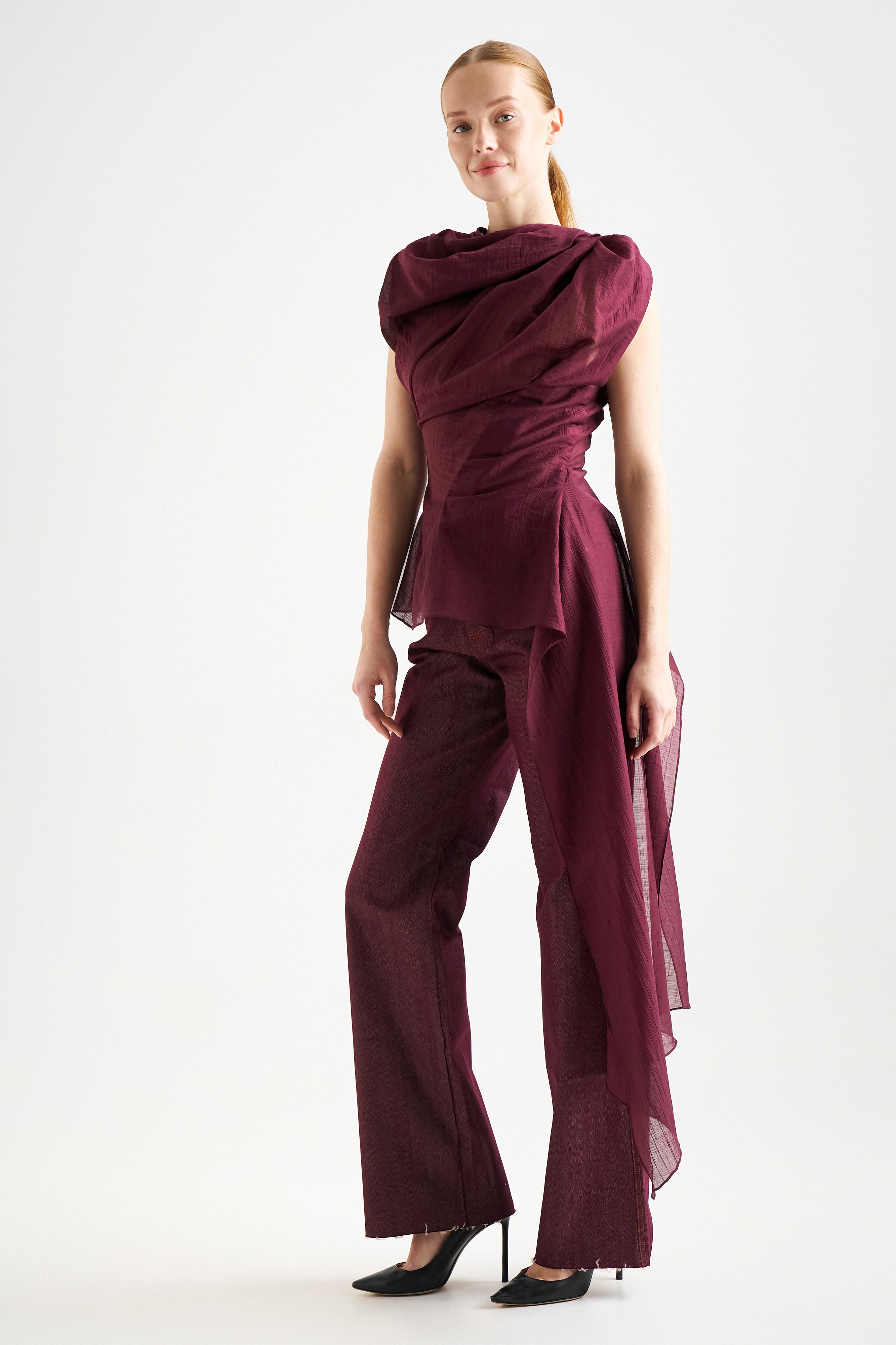 картинка Асимметричный топ от Polina Repik Wear