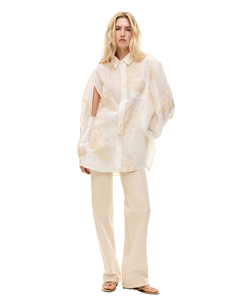 Рубашка c вышивкой и вырезами на рукавах