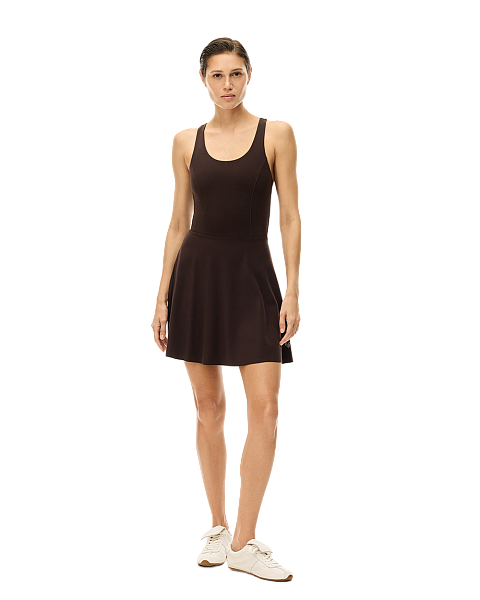 Теннисное платье